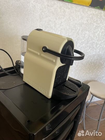 Кофемашина delonghi