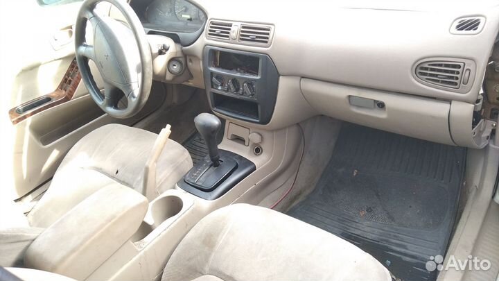 Разбор Mitsubishi Galant 8 USA 2.4л 4G64