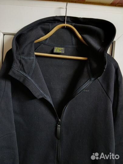 Спортивная кофта demix 54размер бу