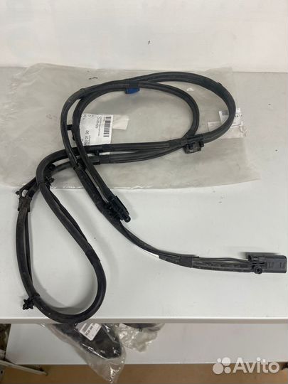 Шланг омывателя стекла mercedes benz A1768600192