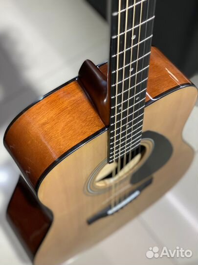 Акустическая гитара Yamaha F310