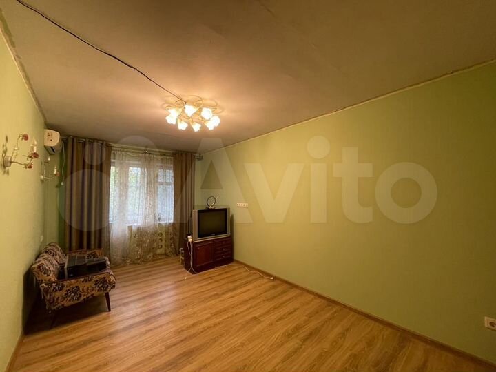 2-к. квартира, 41,3 м², 2/5 эт.