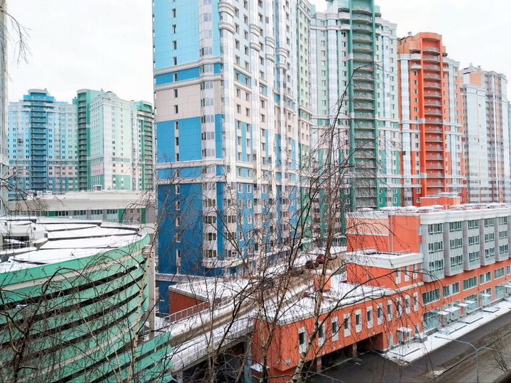 4-к. квартира, 78,3 м², 8/9 эт.