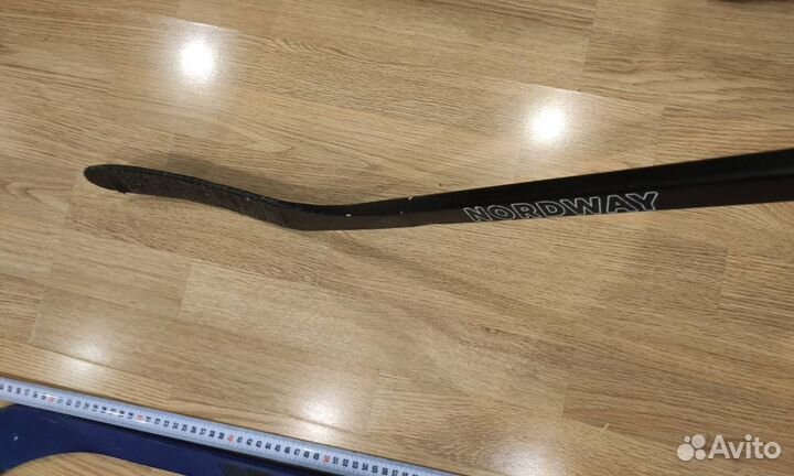 Клюшка хоккейная (правая) Nordway NDW300