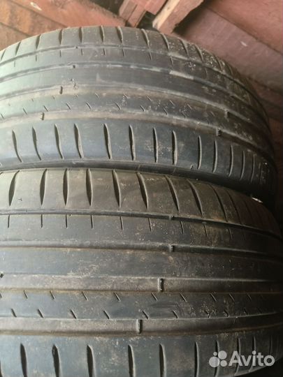 Michelin Pilot Sport 4 245/45 R20 и 285/40 R20 108Y