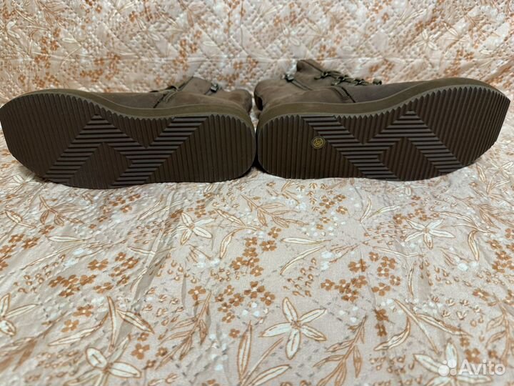 Ботинки женские натуральный нубук