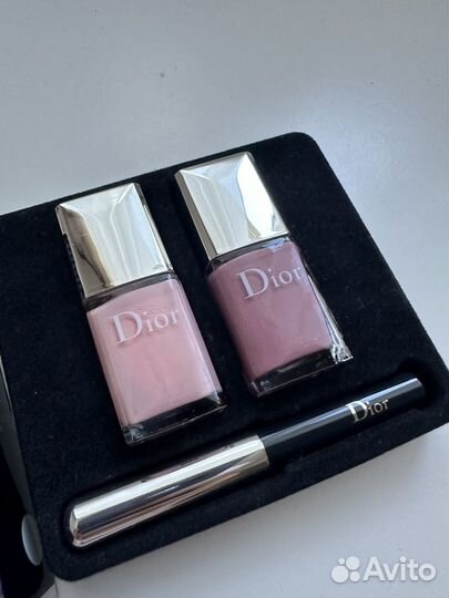 Лаки для ногтей Dior