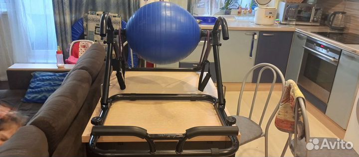 Много функциональный тренажер