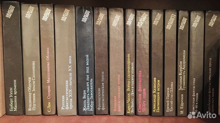 Продам книги