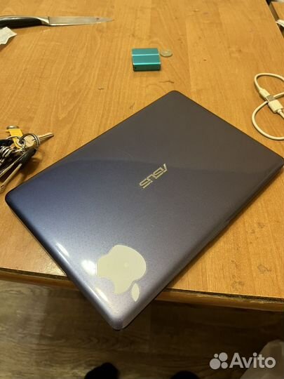 Ноутбук asus