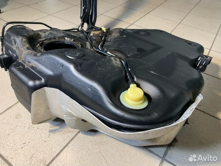 Бак топливный Volkswagen Golf хетчбек BSE 2011