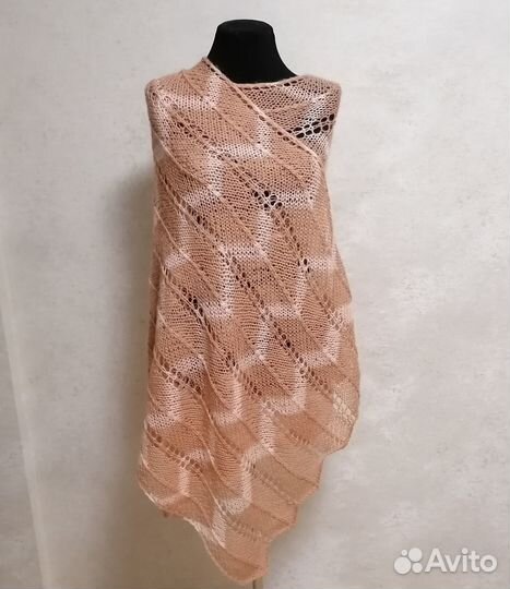 Палантин вязаный