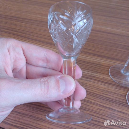 Набор хрустальных рюмок 6 штук