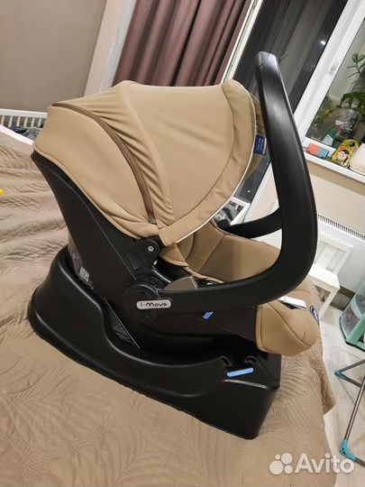 Автокресло с рождения (автолюлька) chicco