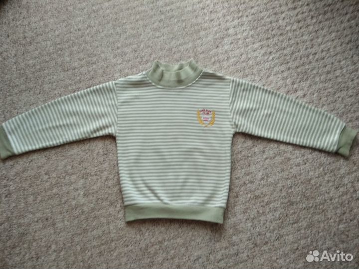 Продам кофточки