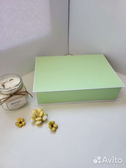 Коробка подарочная