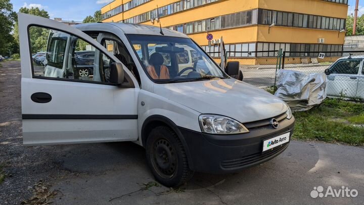 Opel Combo 1.3 МТ, 2010, 80 000 км