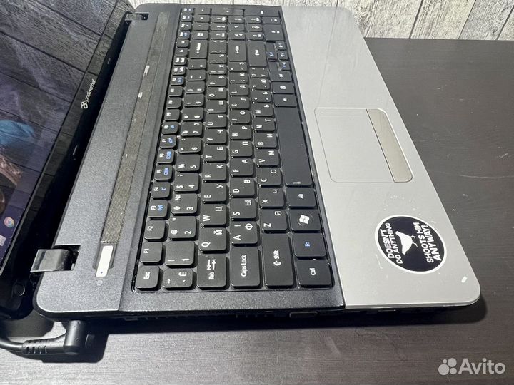 Packard bell Ноутбук для игр, работы, учебы на i5