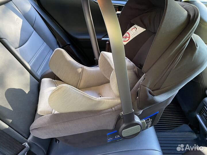 Автокресло Nuna Pipa lite