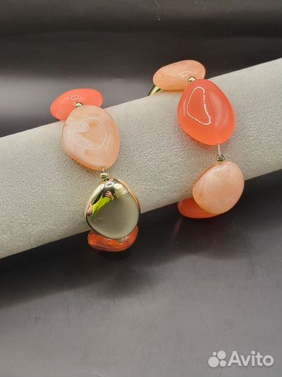 Бижутерия браслеты пластик. Новые