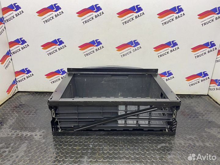 Вещевой ящик верхний Mercedes-Benz Actros