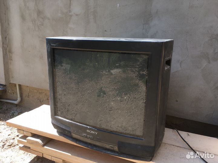 Продам телевизор