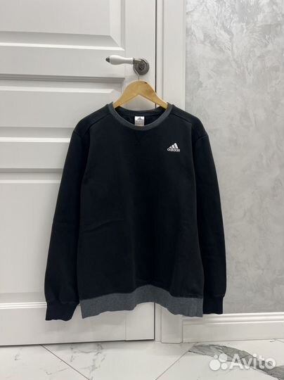 Свитшот Adidas L оригинал