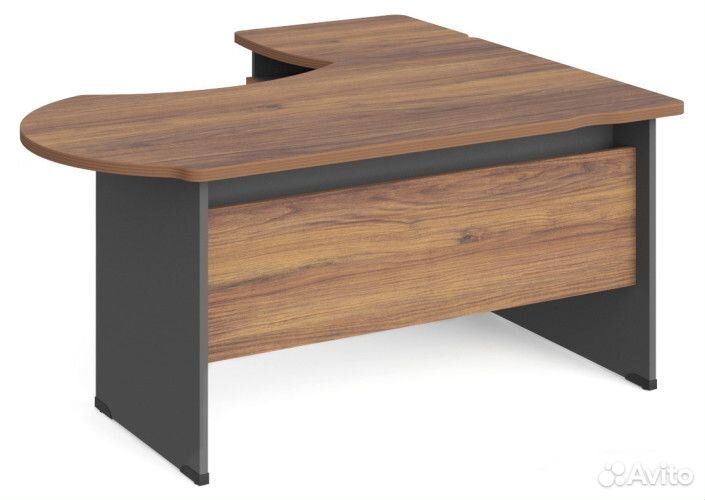 Письменный стол