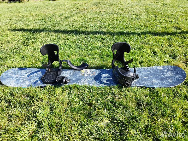 Продам доску для сноуборда Burton с креплением