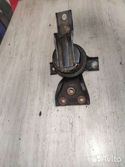 Опора двигателя Mitsubishi Lancer 9 Митсубиси Ланс