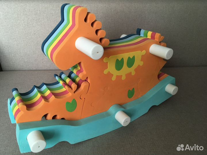 Лошадка-качалка для малышей