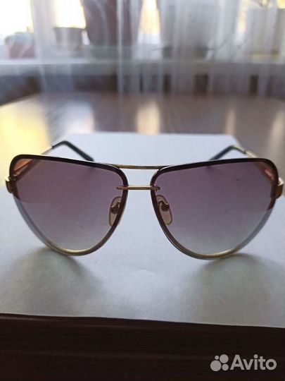 Солнцезащитные очки женские