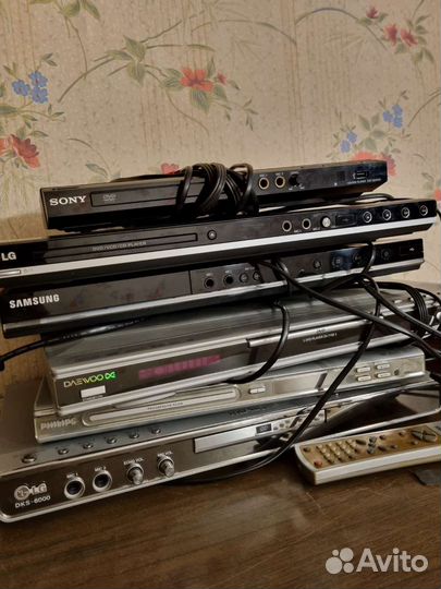 Портативный dvd плеер