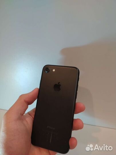 Телефон iPhone 7 128gb