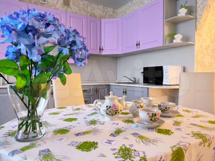 2-к. квартира, 85 м², 2/17 эт.