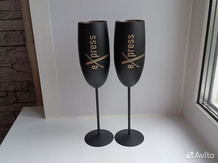 Новые бокалы для шампанского метал черные 2 шт