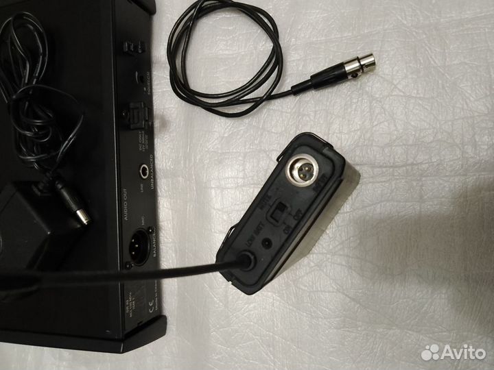 Гитарная радиосистема AKG UHF40