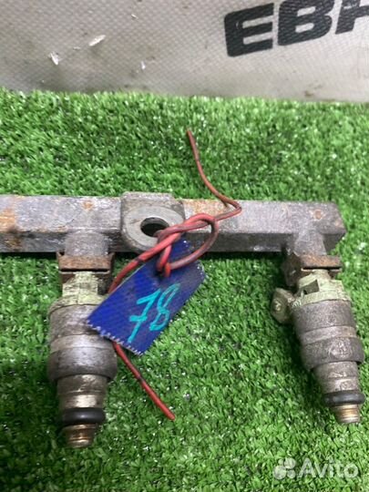 Топливная рейка с форсунками Chevrolet Lacetti