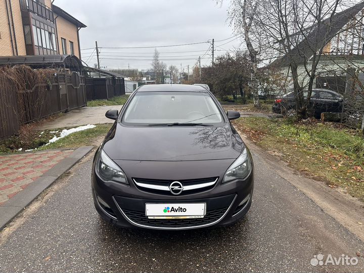 Opel Astra 1.6 МТ, 2014, 135 000 км