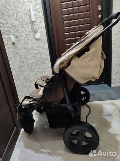 Прогулочная коляска для двойни погодок