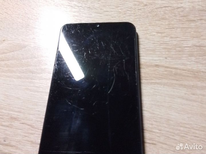 Телефон Huawei p smart 2019