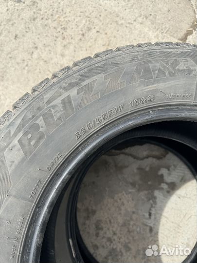 Bridgestone Blizzak DM-V2 225/65 R17 102S