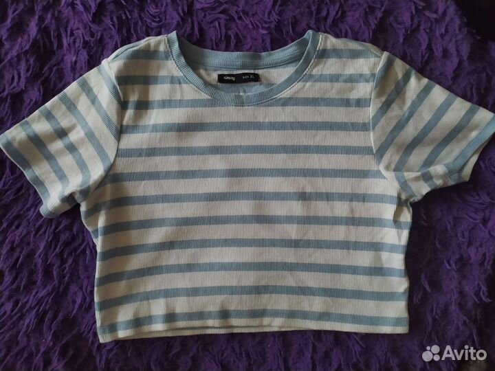 Топы и футболки