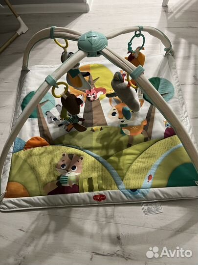 Развивающий коврик tiny love сказочный лес