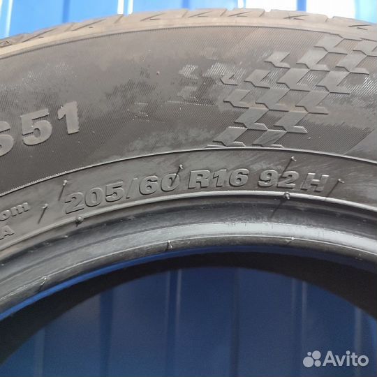 Kumho Ecsta HS51 205/60 R16