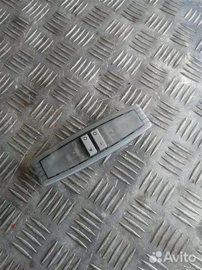 Плафон задний Opel Astra H L69 Z16XER 2008