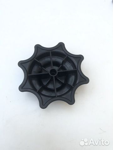 Гайка крепления запаски к Фольксваген