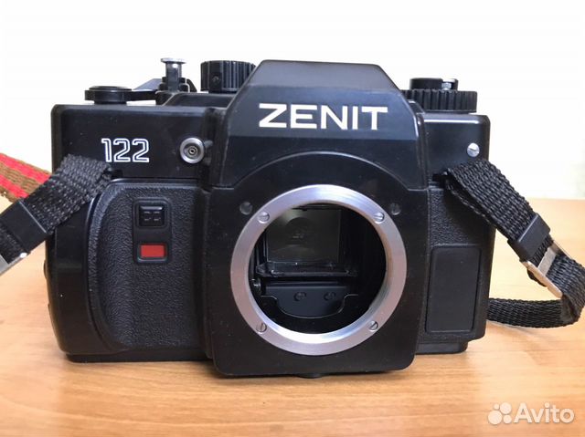 Zenit 122 Зеркальный фотоаппарат плёночный кмз