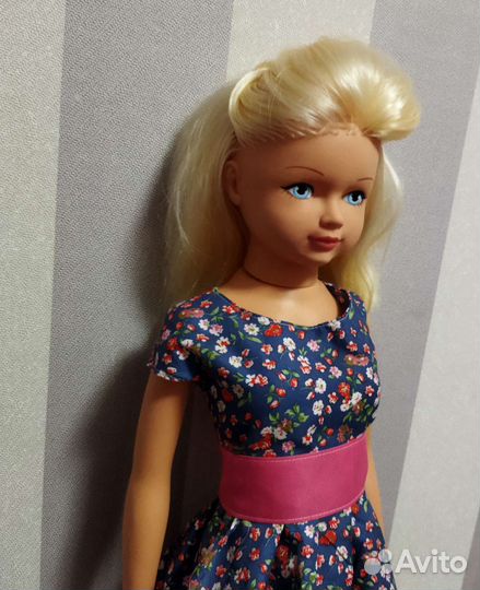 Кукла большая