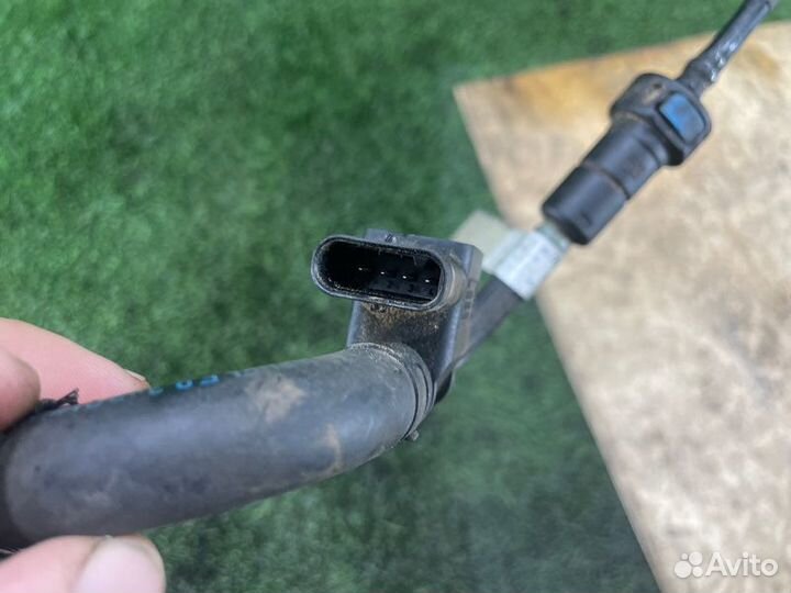 Шланг топливный Bmw X1 E84 N47D20 2013